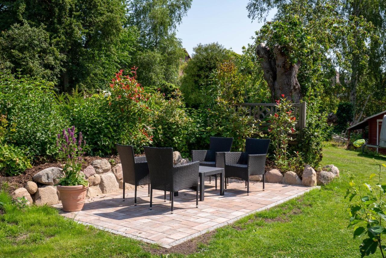 Ferienhaus Seeschwalbe Mit Grossem Garten Eckernforde Bagian luar foto